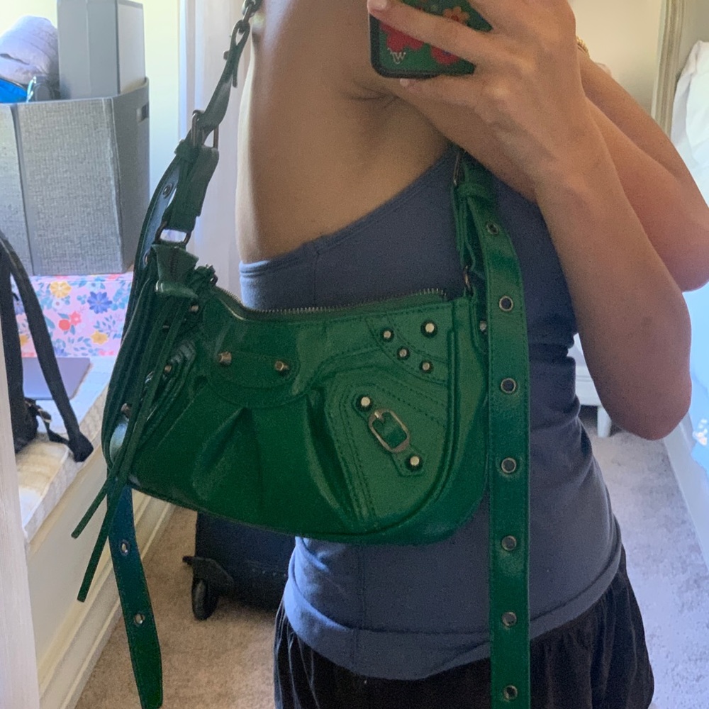 Super cute green bag